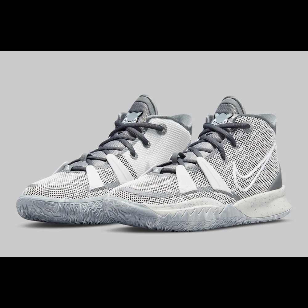 Nike Kyrie 7 SE Smoke Grey/White DB5623-011 Pre-School Sizes